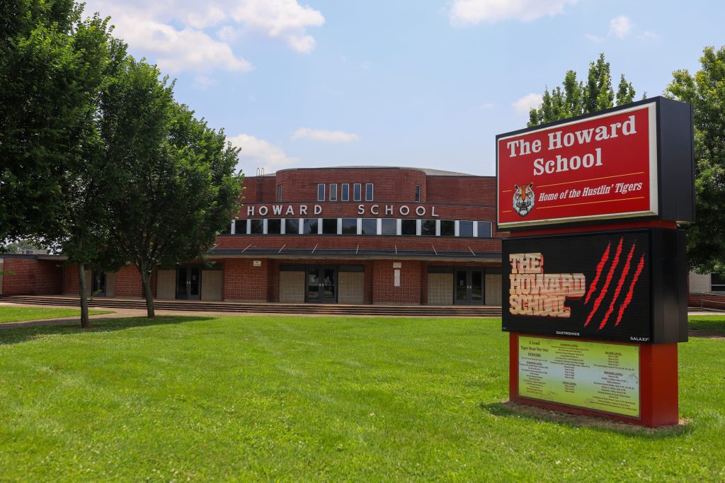 2025SummerBuildings-037 Howard School