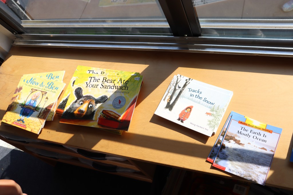 Book Bus Summer Reach MVE-9 book on shelf