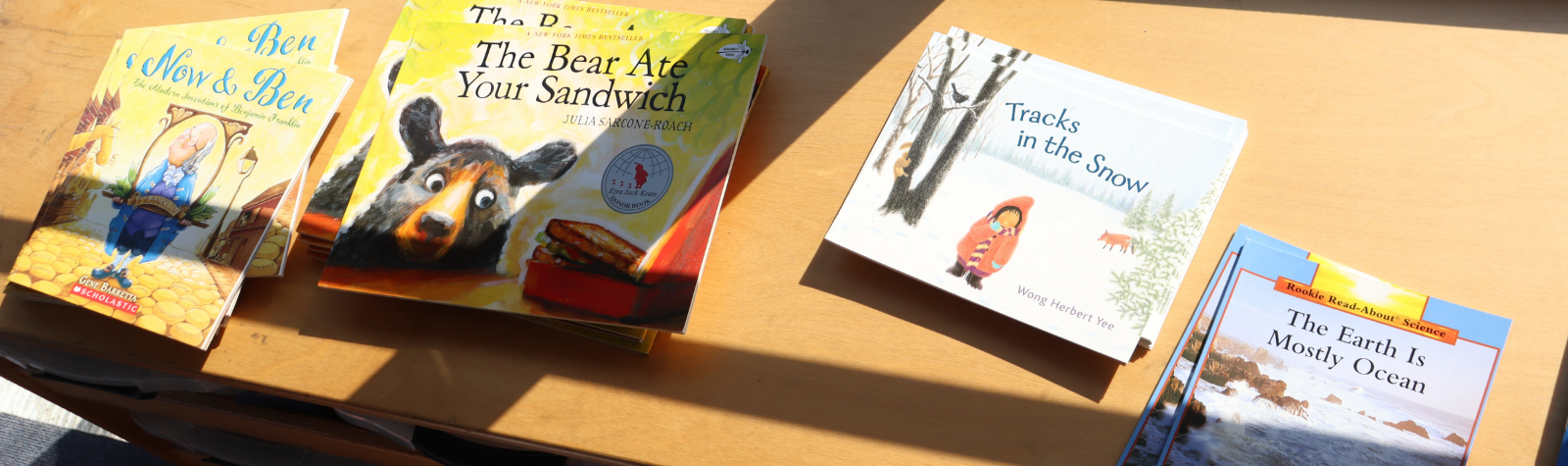 HCS Book Bus at Summer Reach Sites