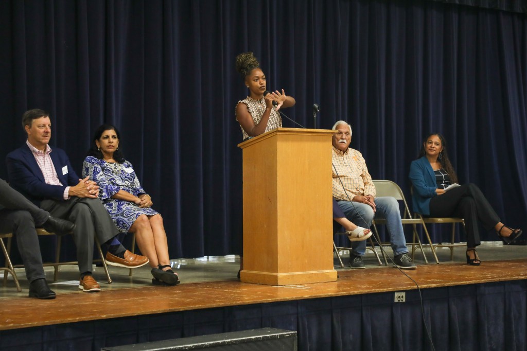 Chattanooga Future Fund Donation to Big Ridge Elementary-12