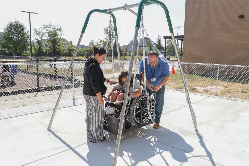 EBE Wheelchair Swing-2